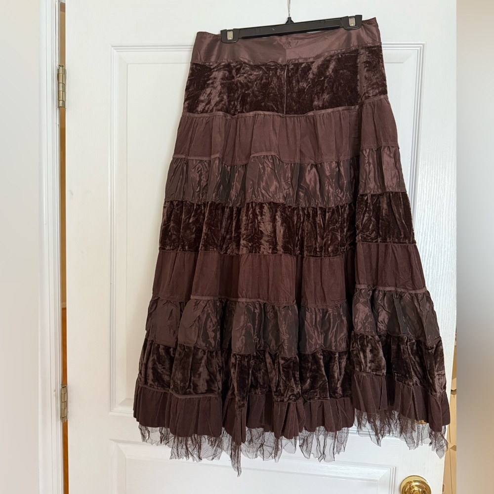 Amelia Austin Chic Velvet Brown Tiered A-Line Midi Skirt Timeless piece